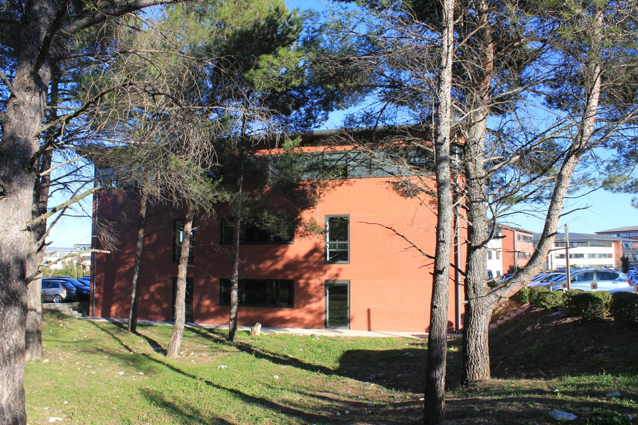 Bureau Aix-en-Provence 5845m² Location bureau Aix-en-Provence Bouches-du-Rhône OLBUR2115059 0